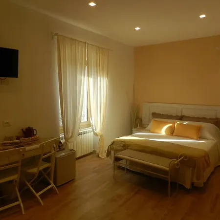 A 4 Passi Dal Mare Pensjonat 2*
